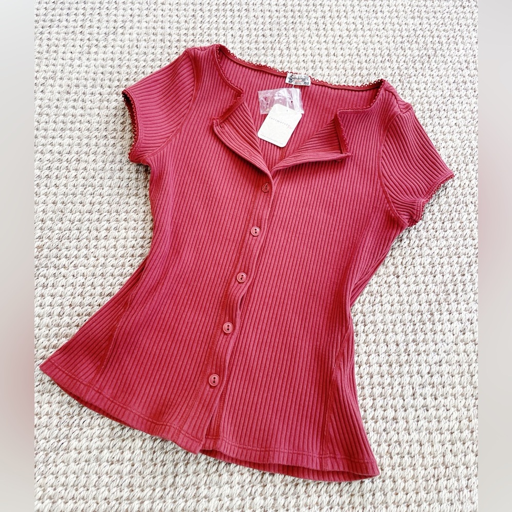 Free People Ribbed Button-Front Top – Size Small – NWT - Picture 2 of 9